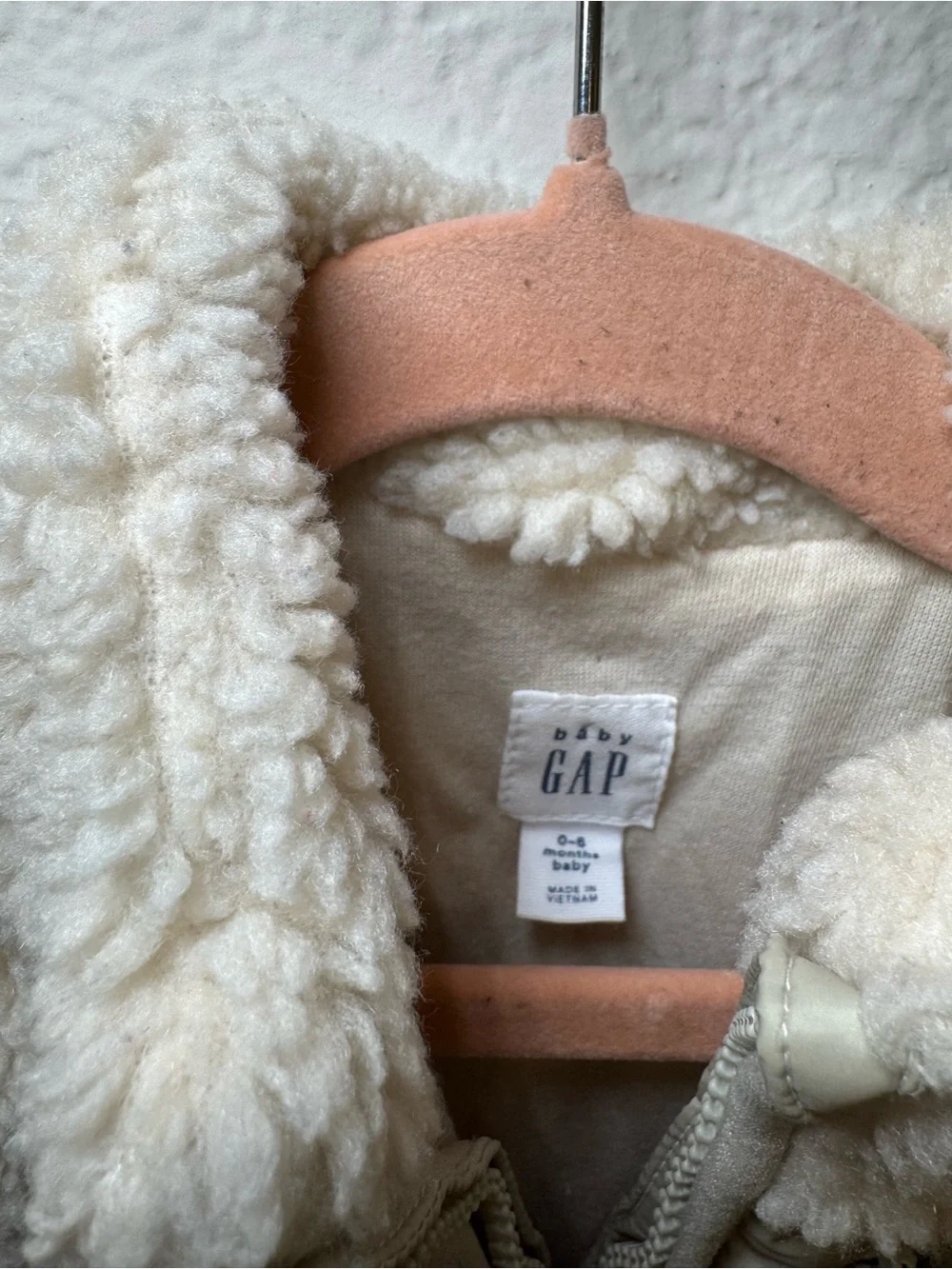 GAP Baby Sherpa Fleece Full Zip Jacket Beige Unisex 0-6 Months Fall/Winter